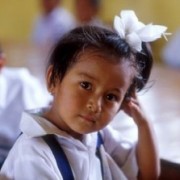 Nepal, dispuesto a reabrir las adopciones con UNICEF en contra